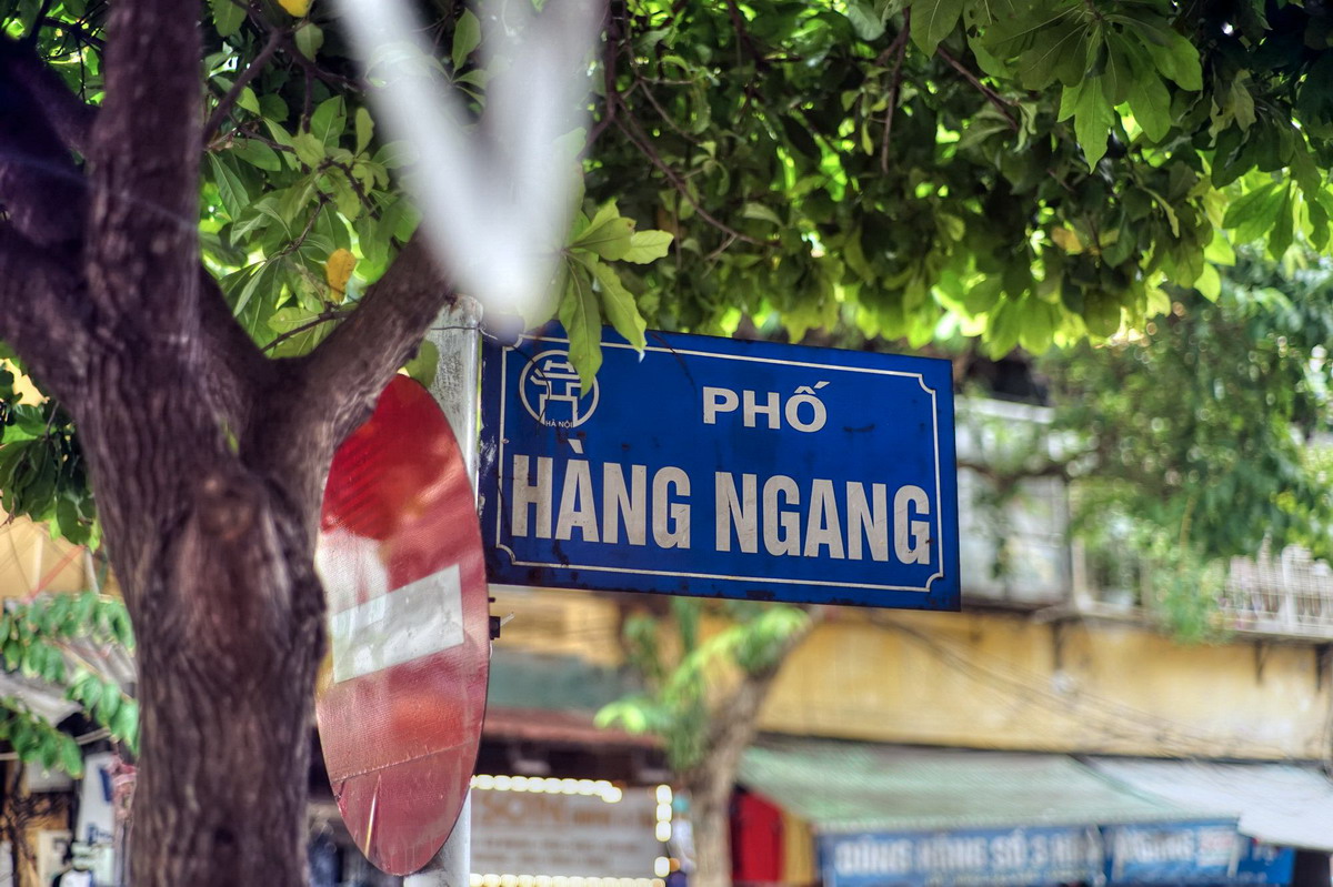 hang ngang street