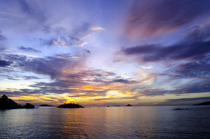sunrise in vietnam