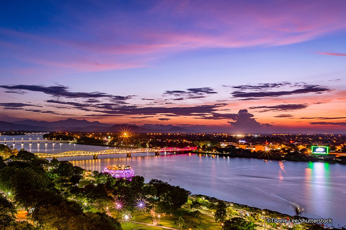 hue nightlife