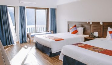 COMBO ROUNDTRIP BUS & ROOM AT SAPA CHARM HOTEL