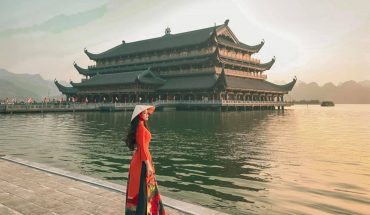 Tam Chuc – Dia Tang Phi Lai Pagoda Day Trip