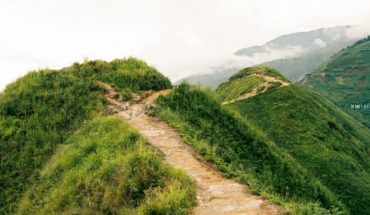 TREKKING TOUR: CONQUERING TA XUA PEAK – 3 DAYS 2 NIGHTS