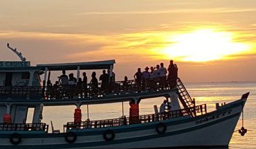 PHU QUOC TOUR – WATCHING SUNSET AND NIGHT SQUID FISHING – 1 DAY